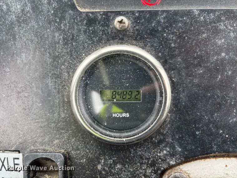 image for item YA2347 2021 Autocar Industries  XSPotter yard truck