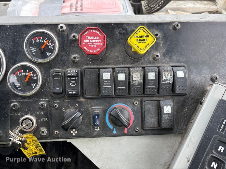 image for item YA2347 2021 Autocar Industries  XSPotter yard truck