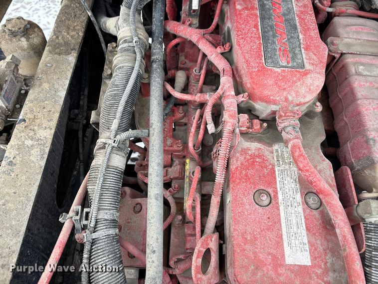 image for item YA2347 2021 Autocar Industries  XSPotter yard truck