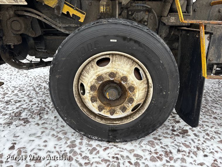 image for item YA2347 2021 Autocar Industries  XSPotter yard truck