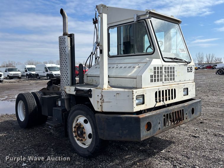 image for item YA2351 2009 Kalmar 4x2 yard truck