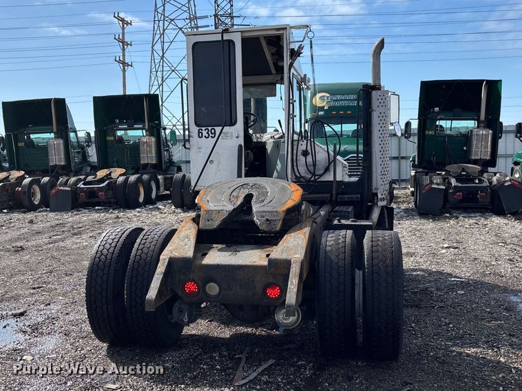 image for item YA2351 2009 Kalmar 4x2 yard truck