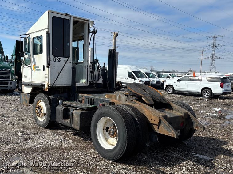 image for item YA2351 2009 Kalmar 4x2 yard truck