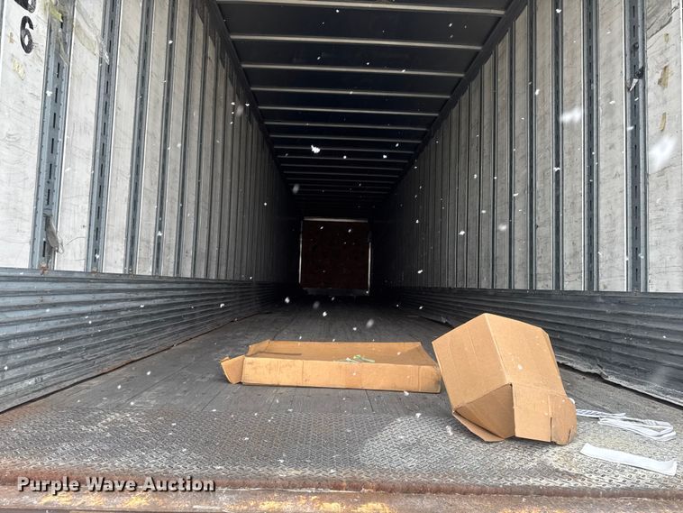 image for item YA2352 2004 Great Dane Trailers 7411TP101A dry van trailer