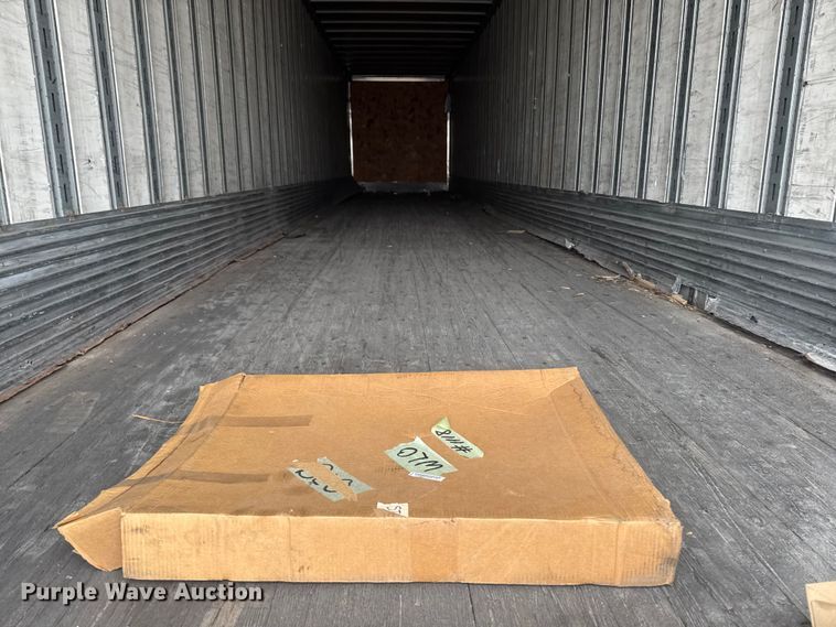 image for item YA2352 2004 Great Dane Trailers 7411TP101A dry van trailer