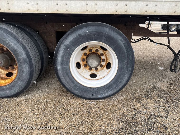 image for item YA2352 2004 Great Dane Trailers 7411TP101A dry van trailer