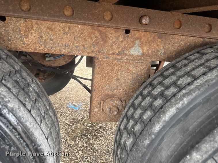 image for item YA2352 2004 Great Dane Trailers 7411TP101A dry van trailer