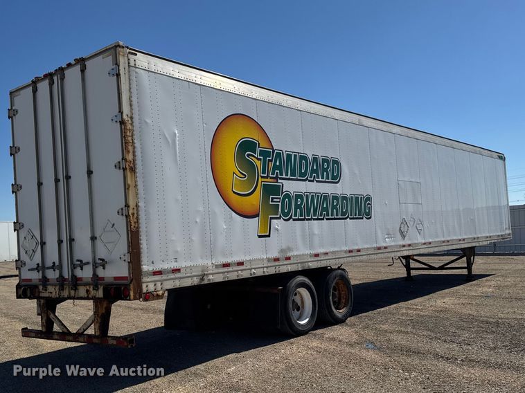 image for item YA2353 2004 Great Dane dry van trailer