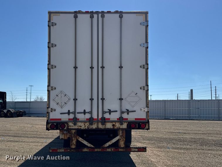 image for item YA2353 2004 Great Dane dry van trailer