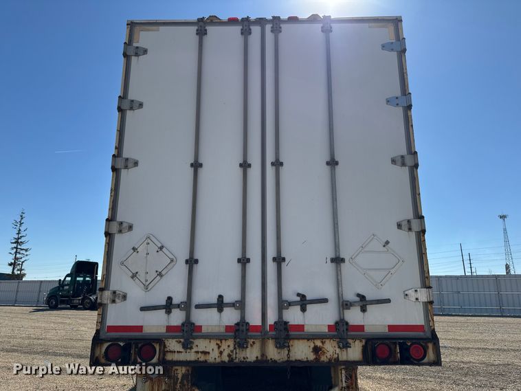 image for item YA2353 2004 Great Dane dry van trailer