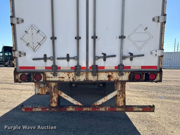 image for item YA2353 2004 Great Dane dry van trailer