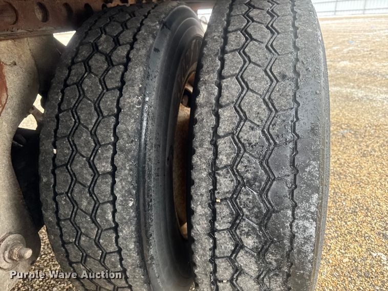 image for item YA2354 2007 Wabash National DVCVHPC dry van trailer