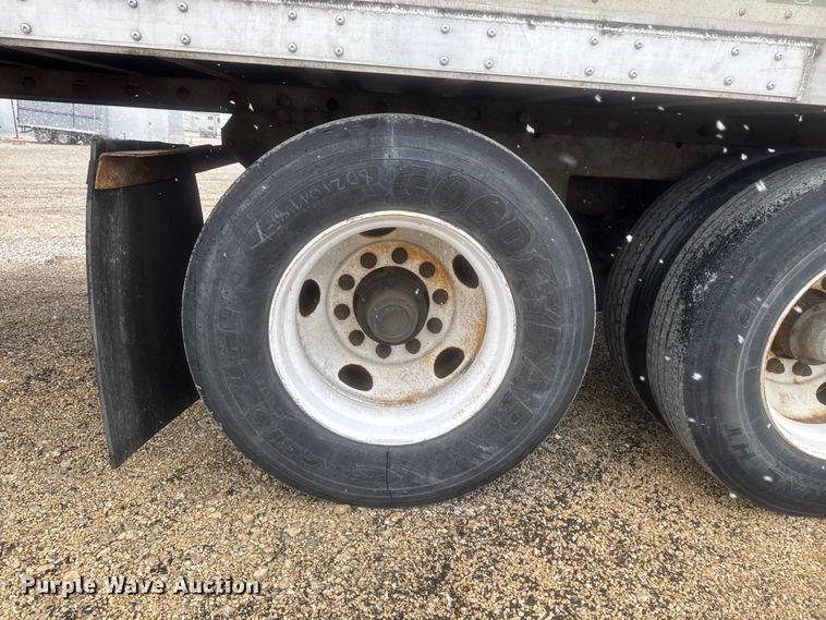 image for item YA2355 2004 Great Dane Trailers 7411TP101A dry van trailer