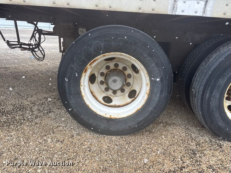 image for item YA2355 2004 Great Dane Trailers 7411TP101A dry van trailer