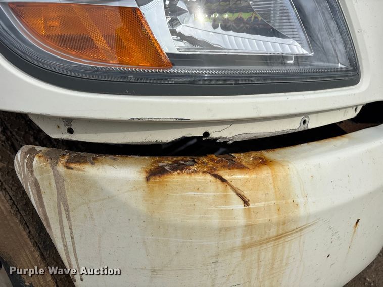 image for item YA2356 2013 Hino 338 box truck