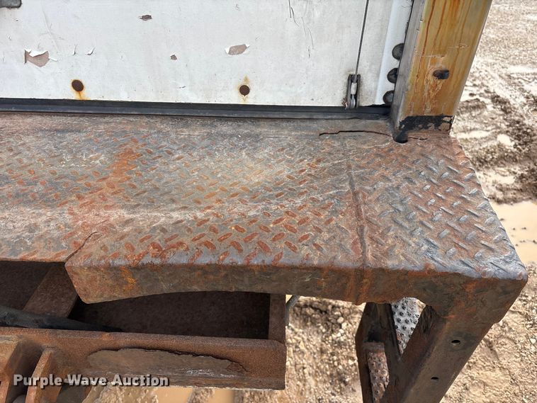 image for item YA2356 2013 Hino 338 box truck