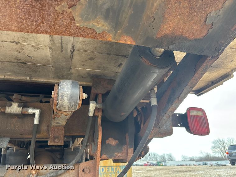 image for item YA2356 2013 Hino 338 box truck