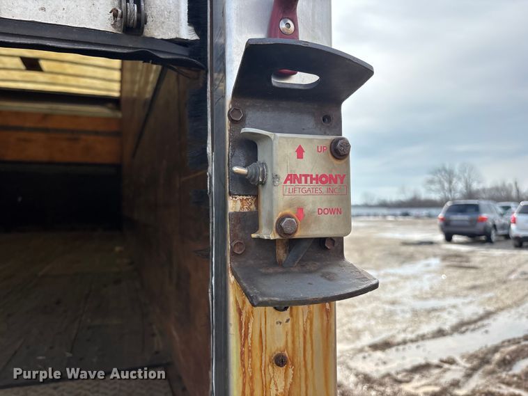 image for item YA2356 2013 Hino 338 box truck