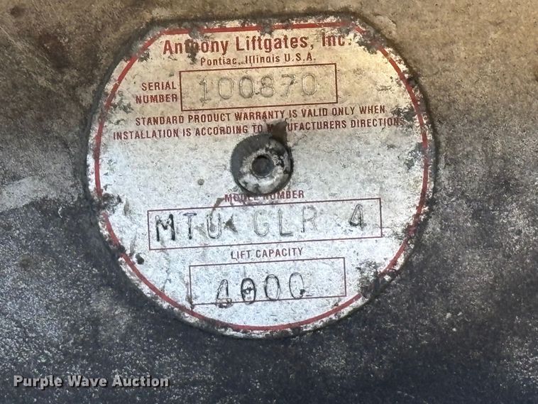 image for item YA2356 2013 Hino 338 box truck