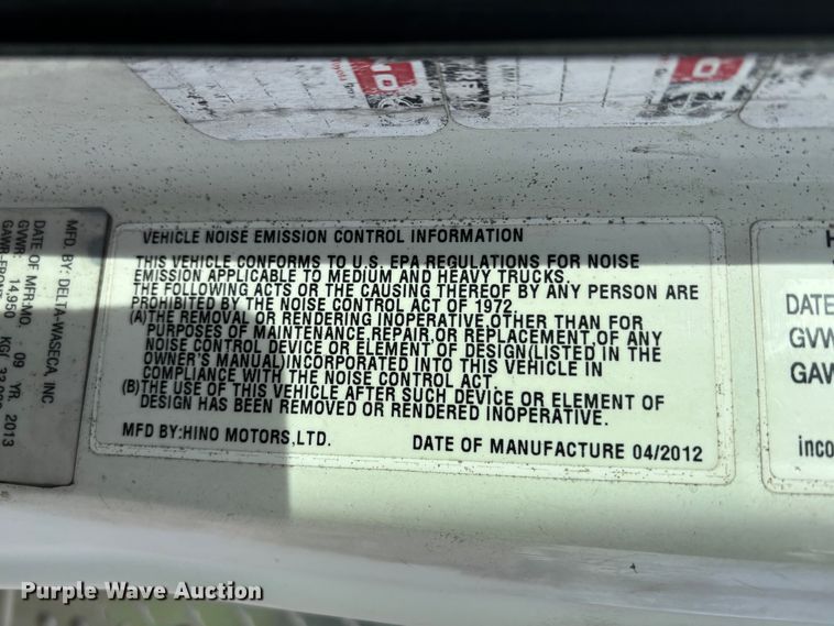 image for item YA2356 2013 Hino 338 box truck