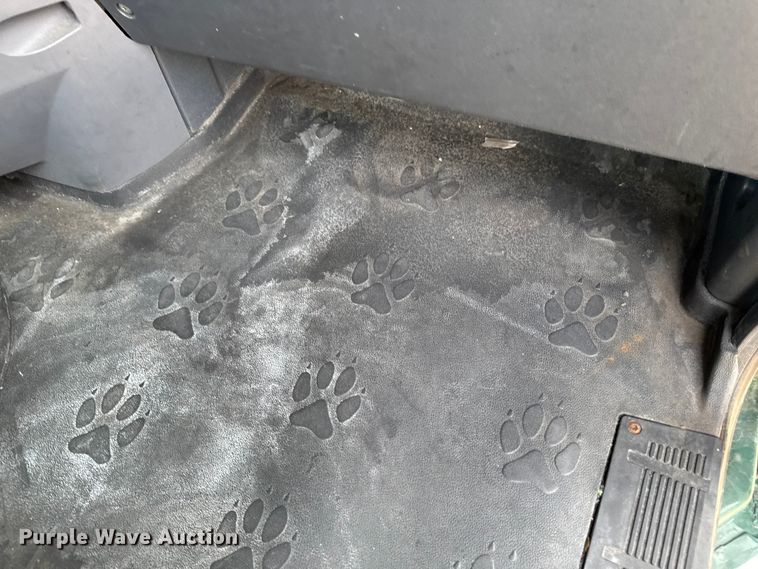 image for item YA2357 2016 Mack CXU613 semi truck