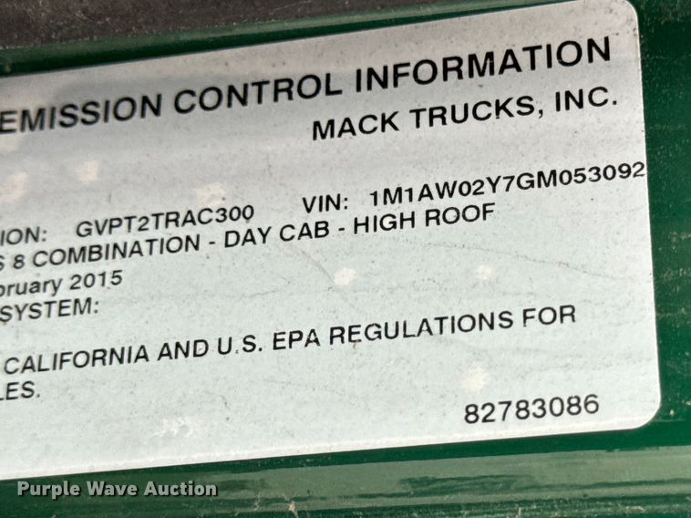 image for item YA2357 2016 Mack CXU613 semi truck