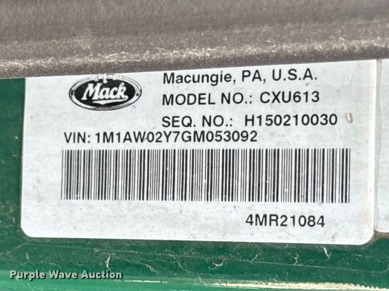 image for item YA2357 2016 Mack CXU613 semi truck