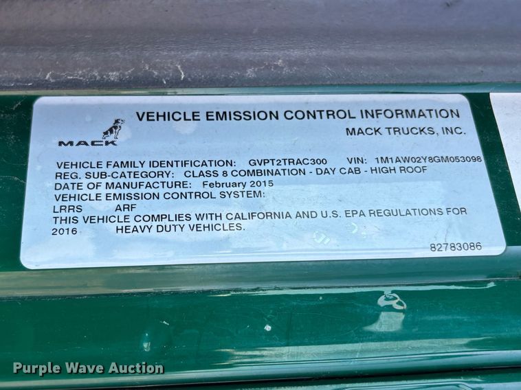 image for item YA2358 2016 Mack CXU613 semi truck