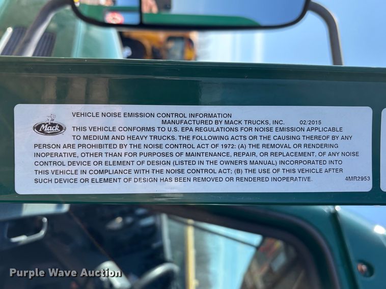 image for item YA2358 2016 Mack CXU613 semi truck