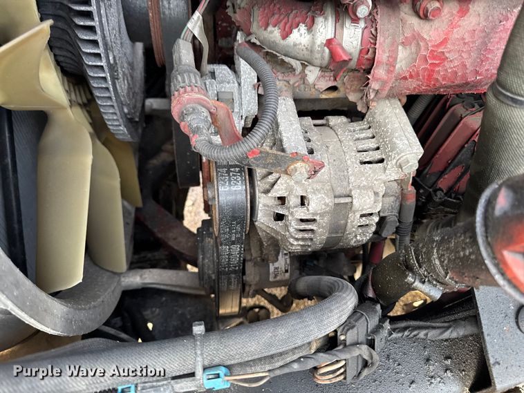 image for item YA2359 2016 Mack CXU613 semi truck