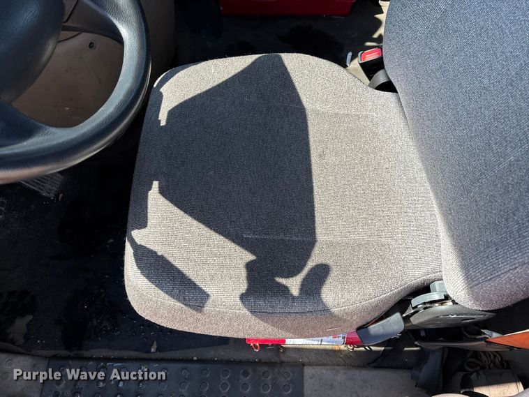 image for item YA2360 2017 Freightliner Cascadia 125 semi truck