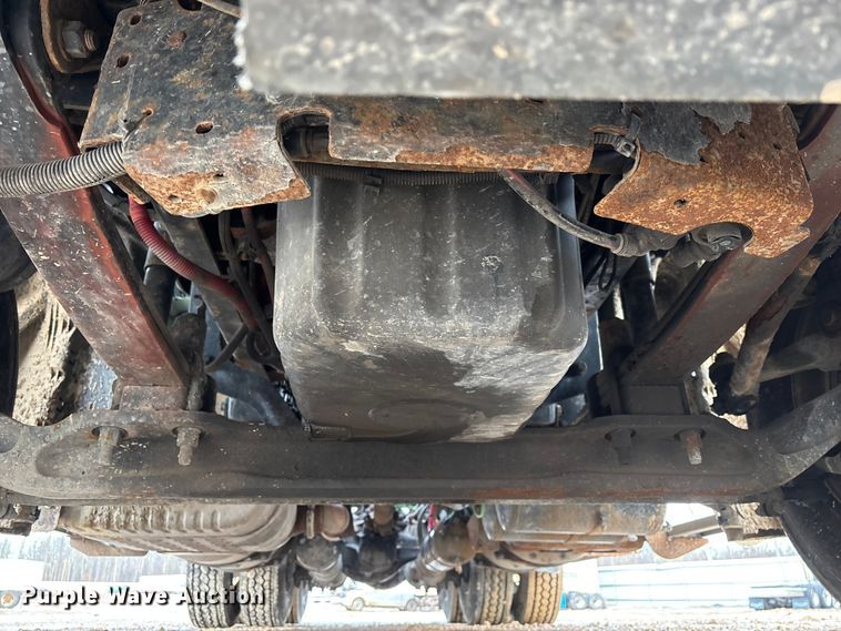 image for item YA2361 2017 Freightliner Cascadia 125 semi truck