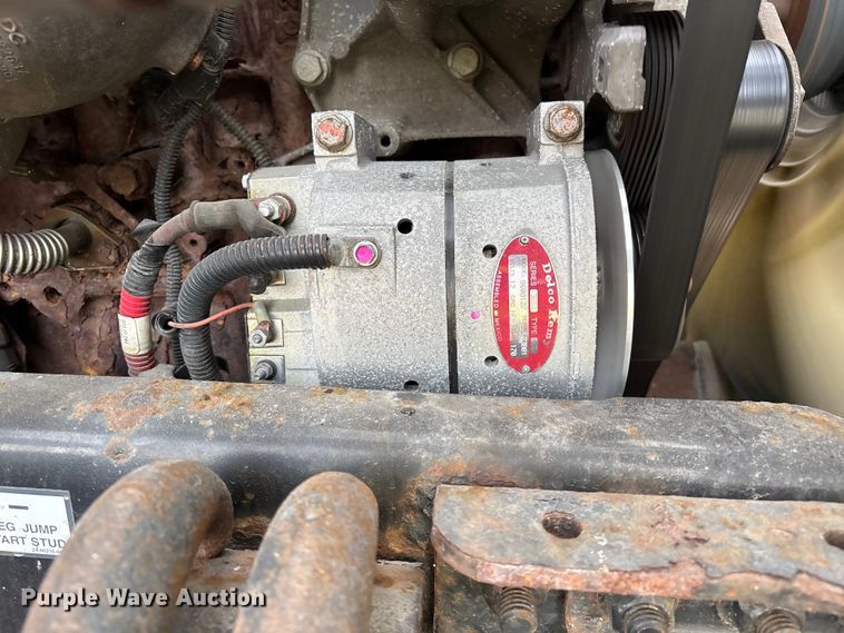 image for item YA2361 2017 Freightliner Cascadia 125 semi truck