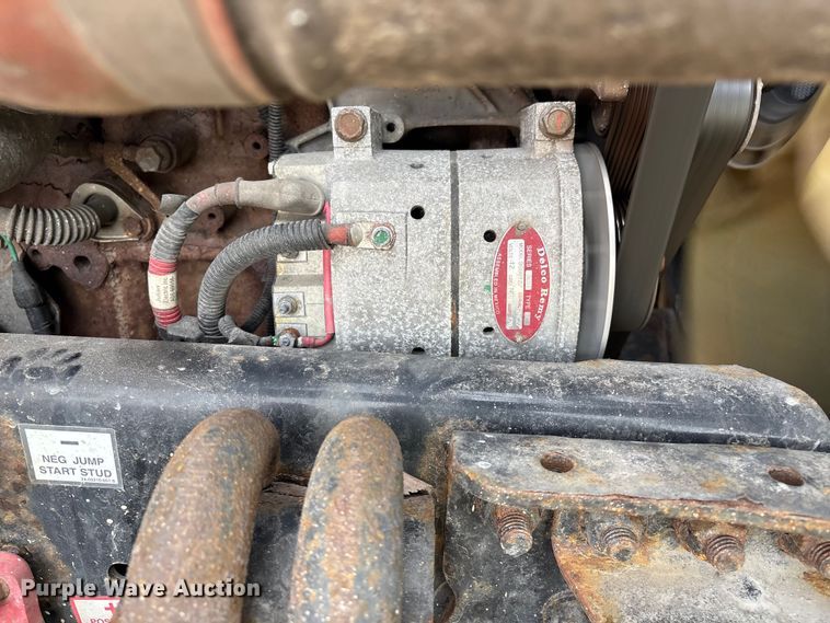 image for item YA2362 2017 Freightliner Cascadia 125 semi truck