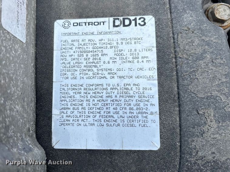 image for item YA2362 2017 Freightliner Cascadia 125 semi truck