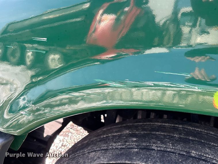 image for item YA2363 2017 Freightliner Cascadia 125 semi truck