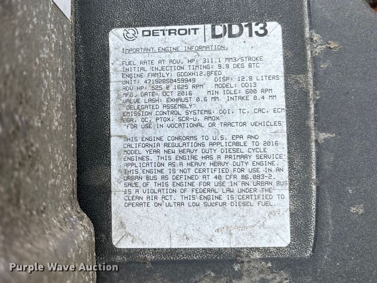 image for item YA2363 2017 Freightliner Cascadia 125 semi truck