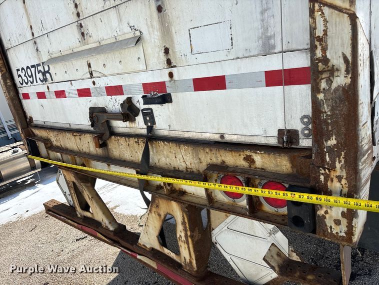 image for item YA2364 2013 Strick dry van trailer