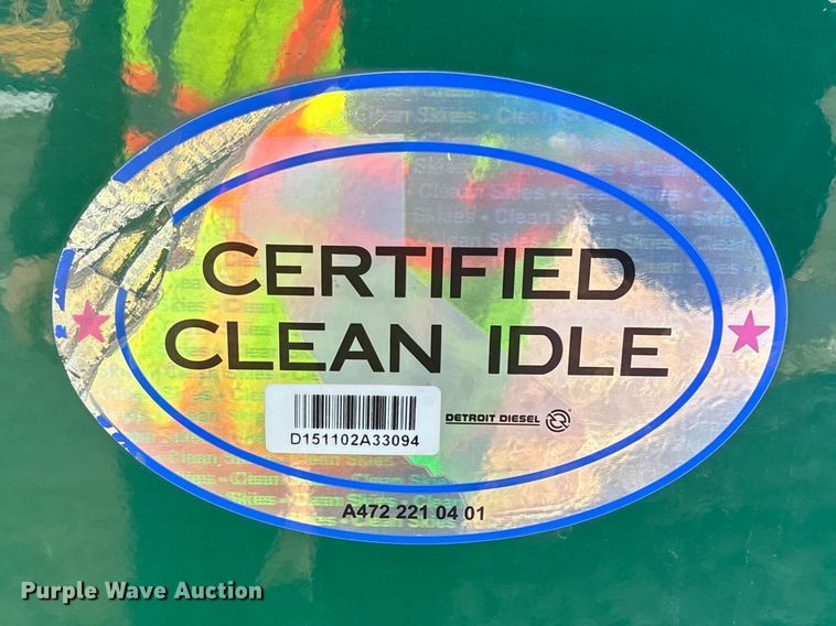 image for item YA2367 2017 Freightliner Cascadia 125 semi truck