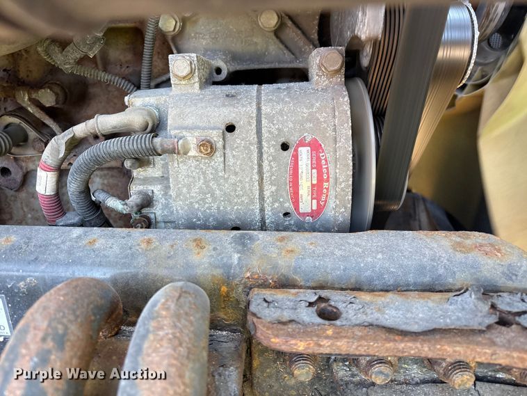 image for item YA2368 2017 Freightliner Cascadia 125 semi truck