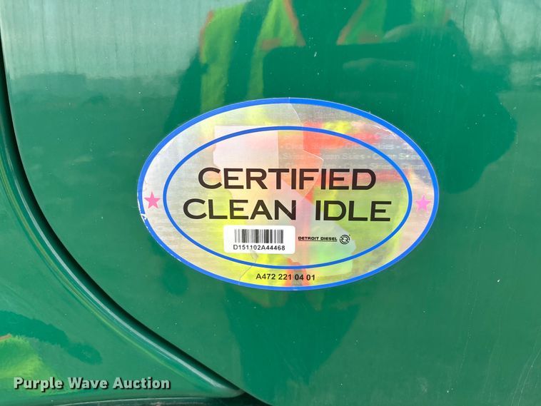 image for item YA2369 2017 Freightliner Cascadia 125 semi truck