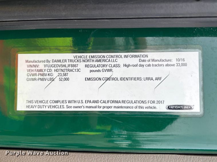 image for item YA2369 2017 Freightliner Cascadia 125 semi truck