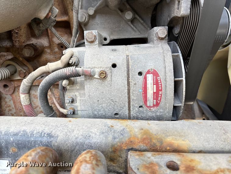 image for item YA2370 2017 Freightliner Cascadia 125 semi truck