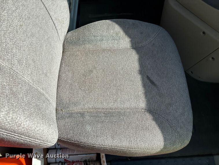 image for item YA2371 2017 Freightliner Cascadia 125 semi truck