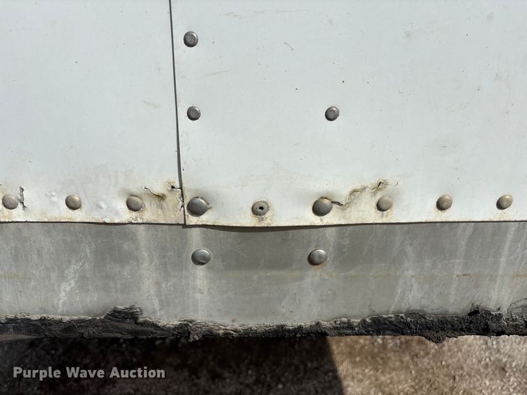 image for item YA2374 2013 Strick dry van trailer