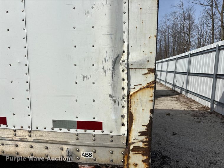 image for item YA2374 2013 Strick dry van trailer