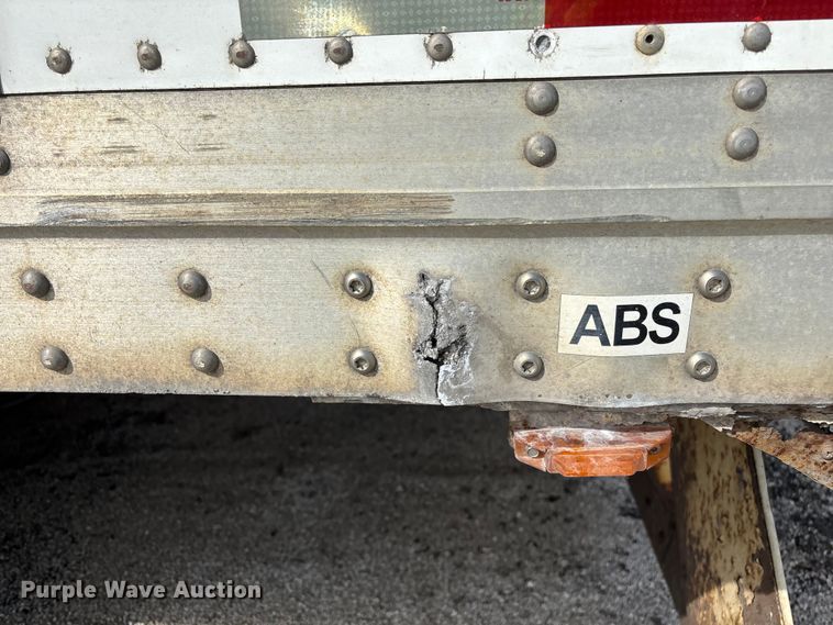 image for item YA2374 2013 Strick dry van trailer