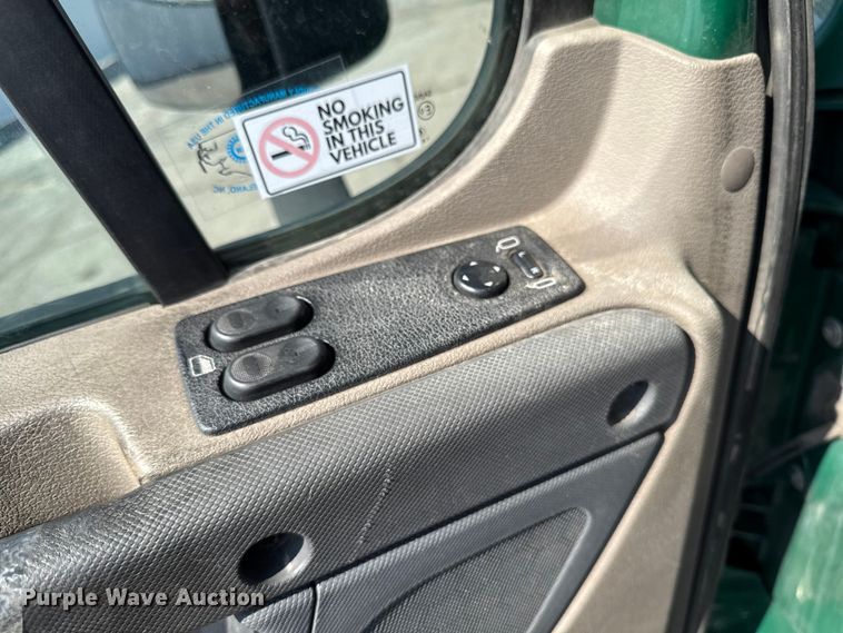 image for item YA2386 2017 Freightliner Cascadia 125 semi truck