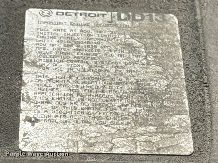 image for item YA2387 2017 Freightliner Cascadia 125 semi truck