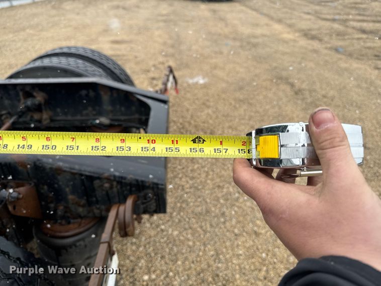 image for item YA2391 2016 Mack CXU613 semi truck